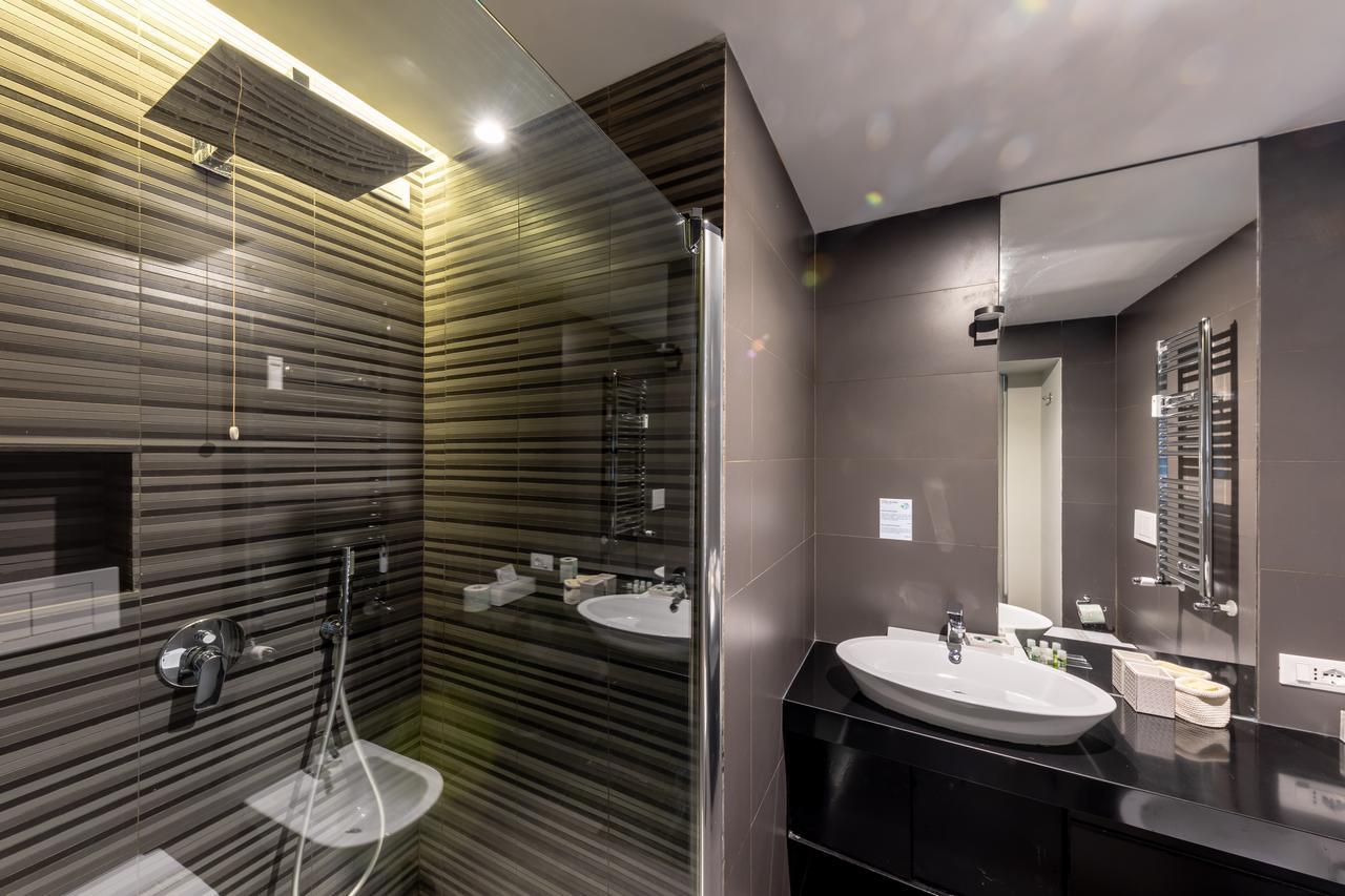 Blue Inn Luxury Suites Rome Bagian luar foto