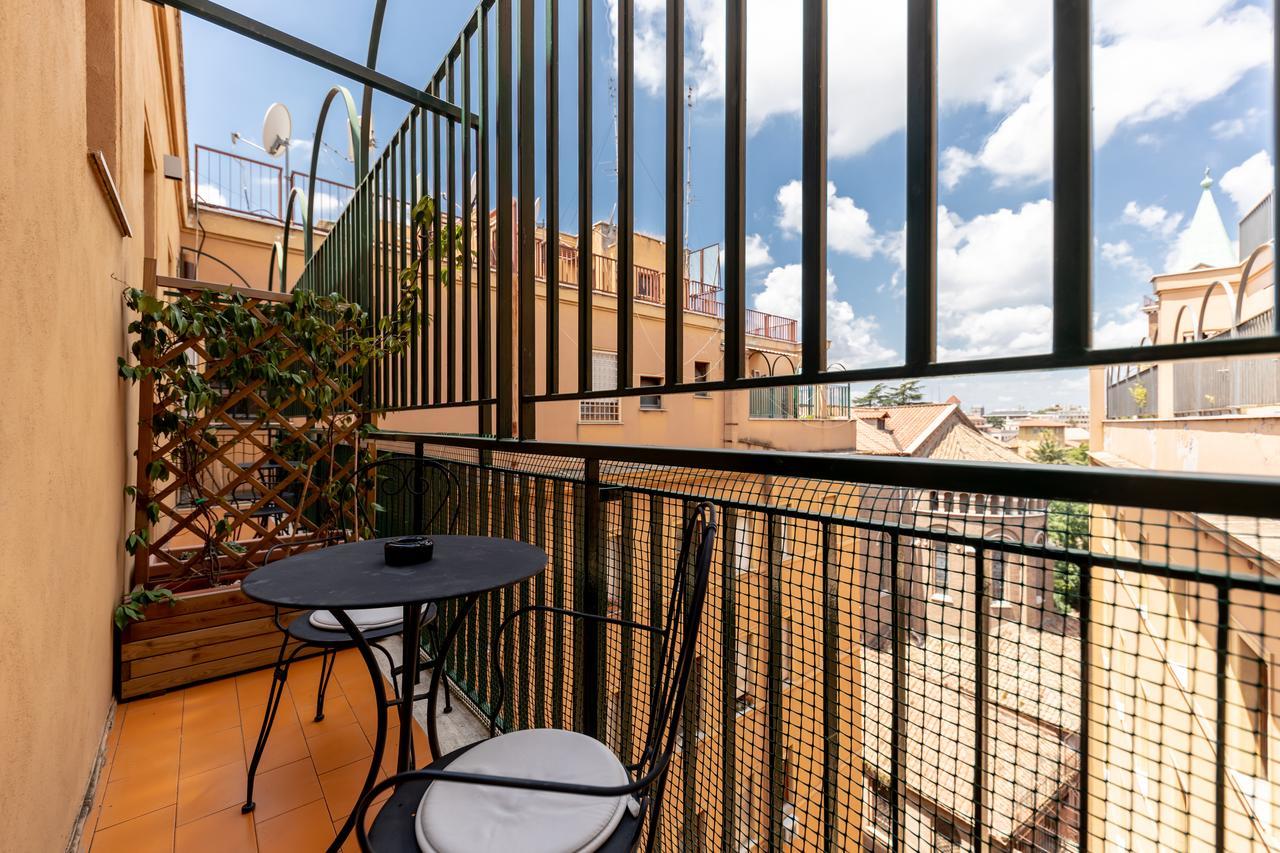 Blue Inn Luxury Suites Rome Bagian luar foto