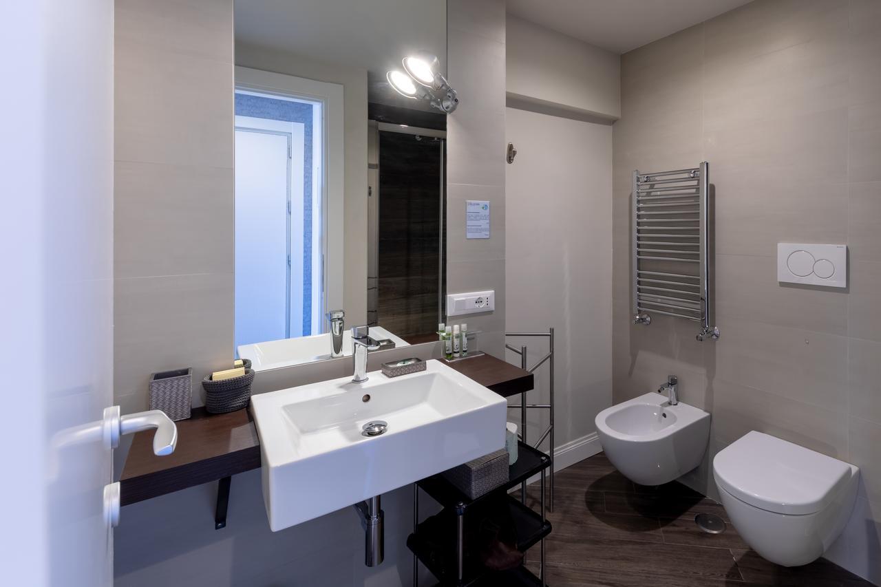 Blue Inn Luxury Suites Rome Bagian luar foto