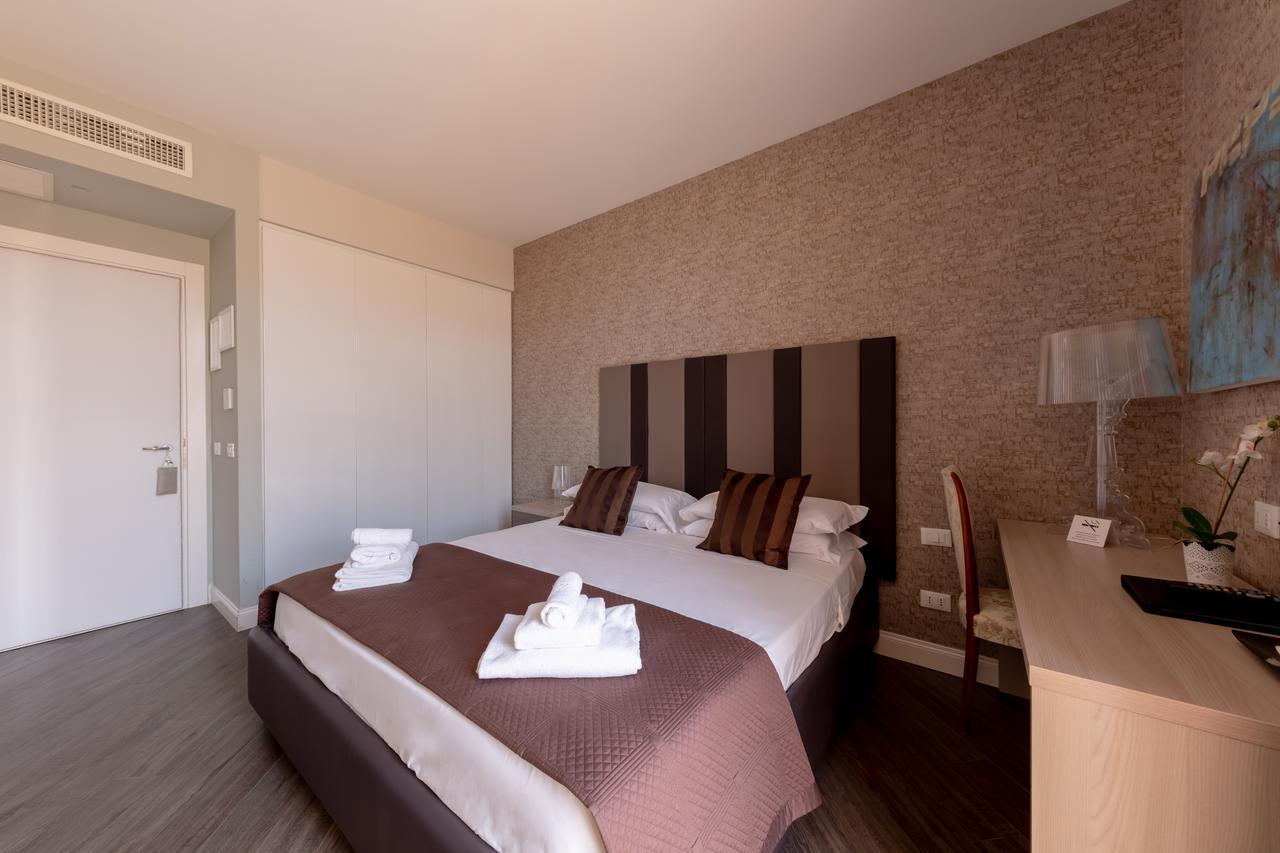 Blue Inn Luxury Suites Rome Bagian luar foto
